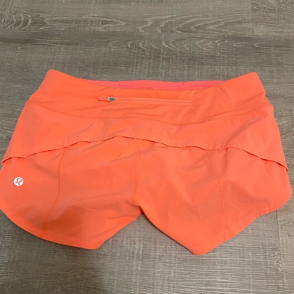 DISCONTINUED lululemon speed up shorts 2.5” - Picture 1 of 5